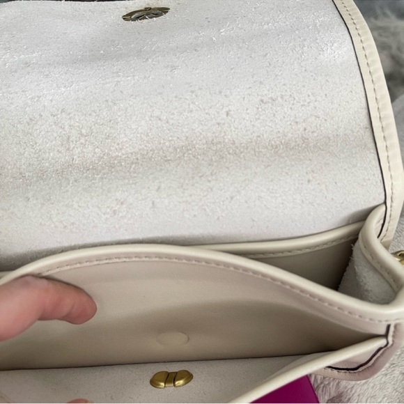 COACH Vintage Dinky Pouch Sling Back Off White/Ivory Crossbody Bag Rare - Picture 15 of 16